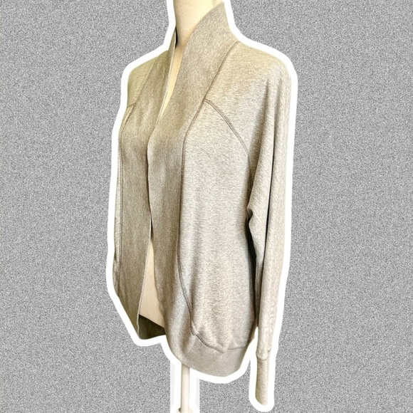 PINK Victoria’s Secret Heathered Gray Terry Cotton Long Sleeve Curved Cardigan - Picture 4 of 14